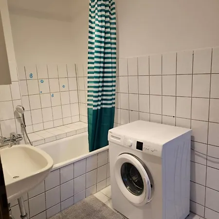 شقة Bei Leipzig & Halle - 2 Mit Je 3 Schlafzimmern, Kueche, Bad