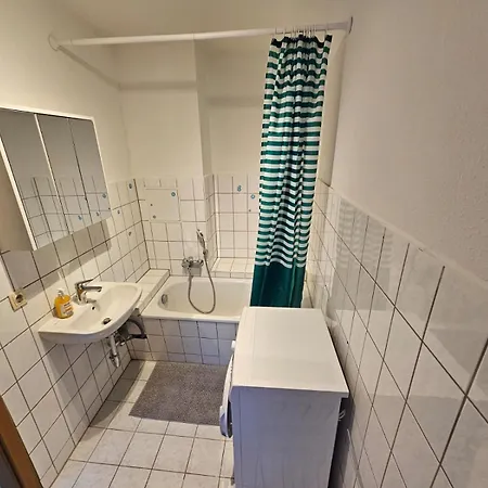 Bei Leipzig & Halle - 3 Schlafzimmer, Kueche, Bad
