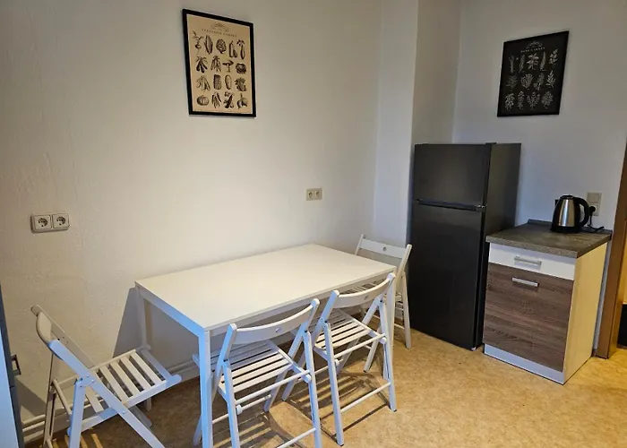 Appartamento Bei Leipzig & Halle - 2 Mit Je 3 Schlafzimmern, Kueche, Bad